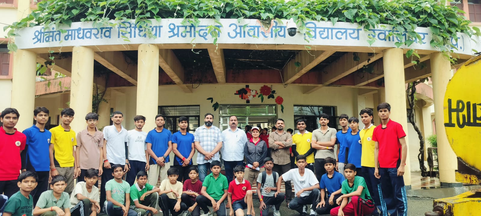 Experienced Faculty at Shramodaya Residential School